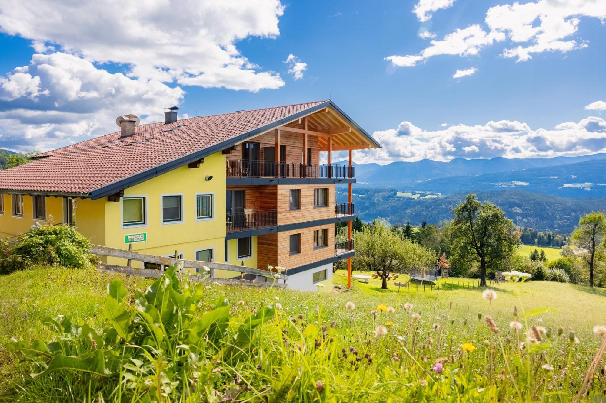 Bio- Und Vitalbauernhof Bacherhof Millstatt Buitenkant foto
